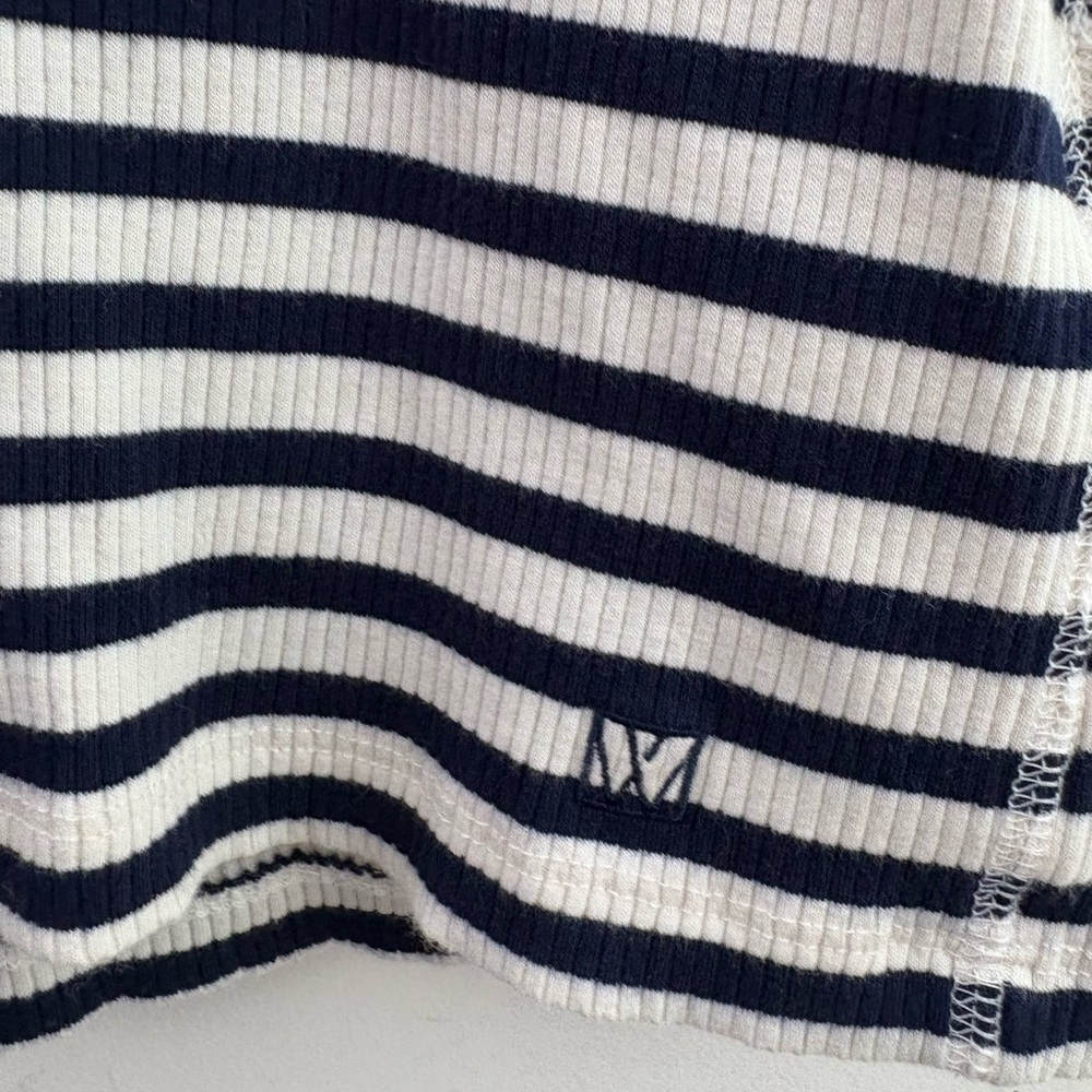 Striped V-Neck Ribbed Top - Picture 4 of 9